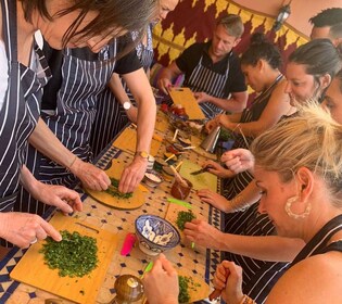 Marrakech: Moroccan Cooking Class with a Local Family