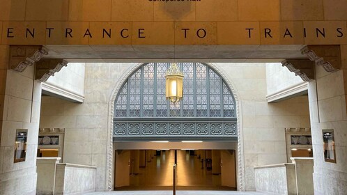 Toronto: Experience PATH - A 32km/24mile underground walkway