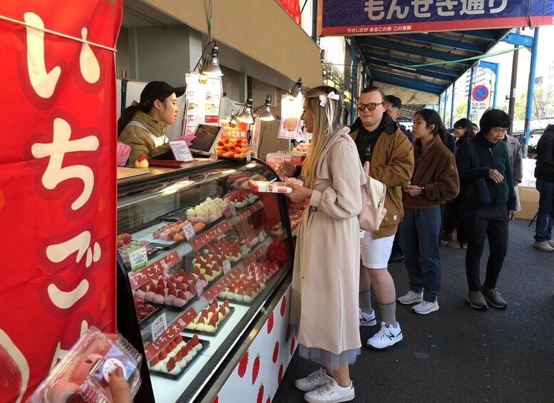 Picture 3 for Activity Dive into Tsukiji Fish Market Walking Friendly Food Tour