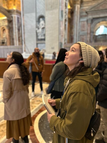 Rome: St. Peter's Basilica and Vatican Grottoes Guided Tour