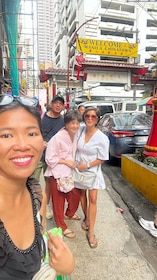 Manila Chinatown Food Tour Experience with Mari