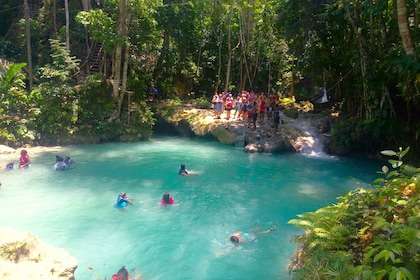 From Ocho Rios: Blue Hole Tour with Jamaican KFC Meal