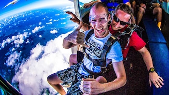 Cairns Tandem Skydiving Experience