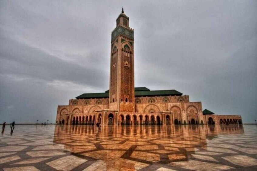 Visite de la mosquée hassan 2, ticket inclus.