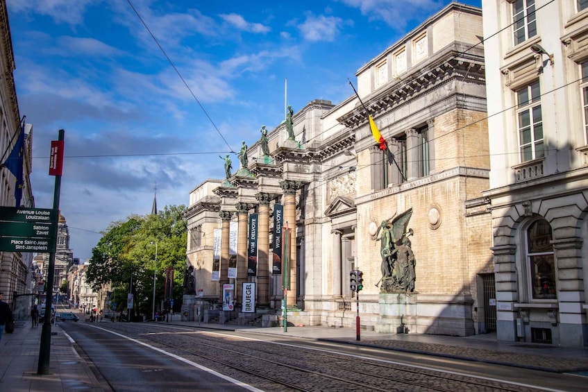 Picture 2 for Activity Brussels: Private Exclusive History Tour with a Local Expert