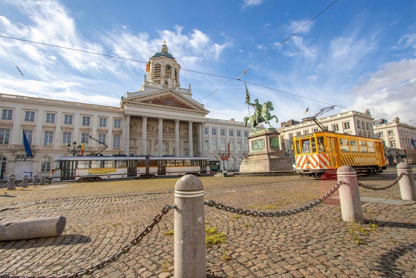 Picture 4 for Activity Brussels: Private Exclusive History Tour with a Local Expert