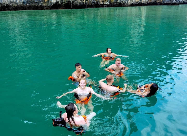 Picture 21 for Activity Phi Phi: Private Speedboat Tour to Maya Bay incl. Park Fee