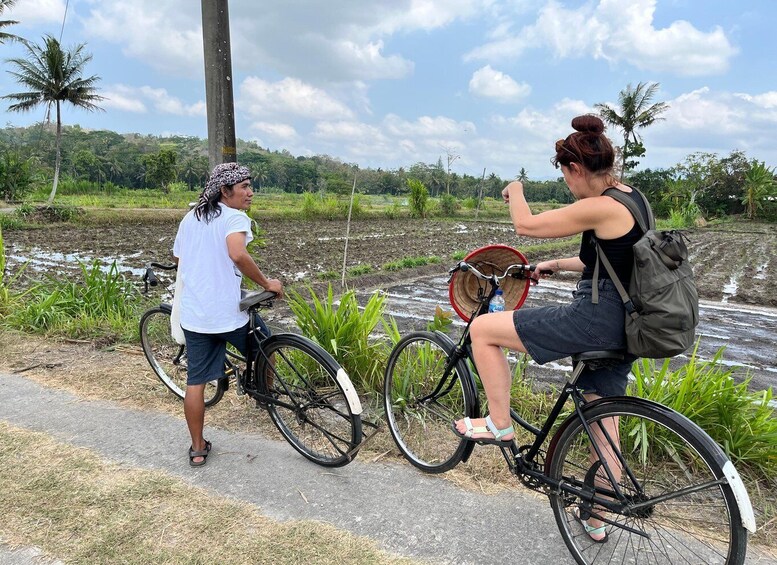 Picture 29 for Activity Yogyakarta: Countryside Village Cycling Tour With Guide