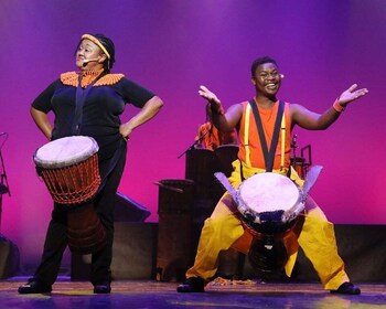 Cape Town: African drum show & wine tasting at Silvermist