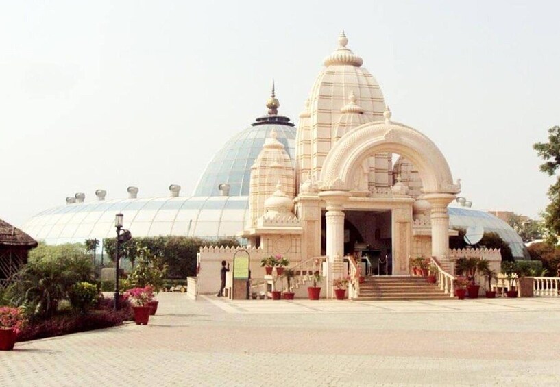 Picture 2 for Activity From Delhi: Private 1-day Mathura and Vrindavan Tour by Car