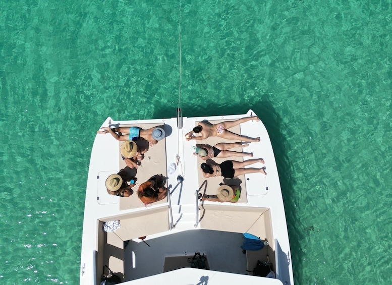 Picture 2 for Activity Fajardo: Icacos Power Boat Trip with Snorkel, Lunch & Drinks