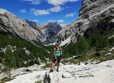 Explore the Dolomites, a hiking day in the mountains