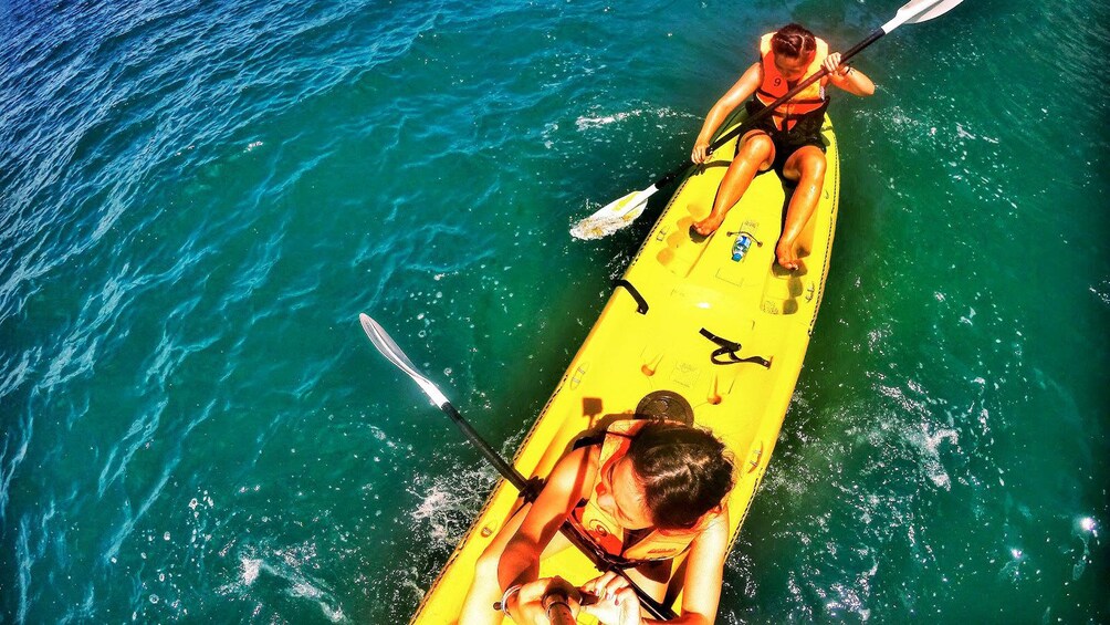 View of Sea Kayaking at Hong Island 