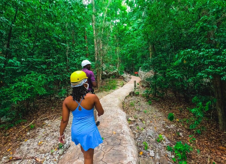 From Runaway Bay: Green Grotto Caves Excursion with Transfer