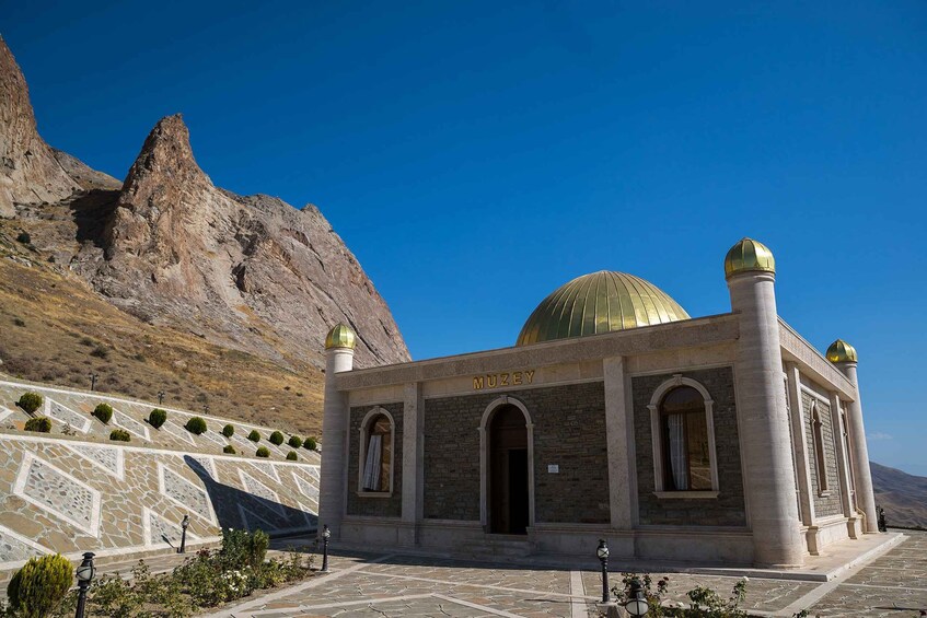 Picture 2 for Activity From Nakhchivan: Ashabi-Kahf and Alinja Private Day Trip