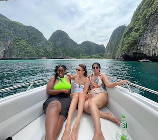 Private boat to Phang Nga Bay James Bond Trips