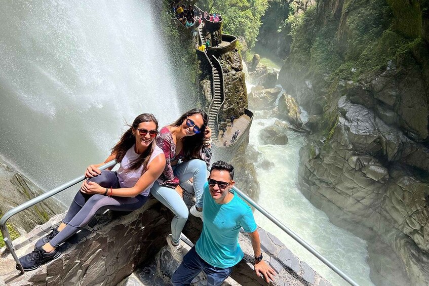 Picture 1 for Activity Baños Waterfalls route and famous Pailon del Diablo & Lunch