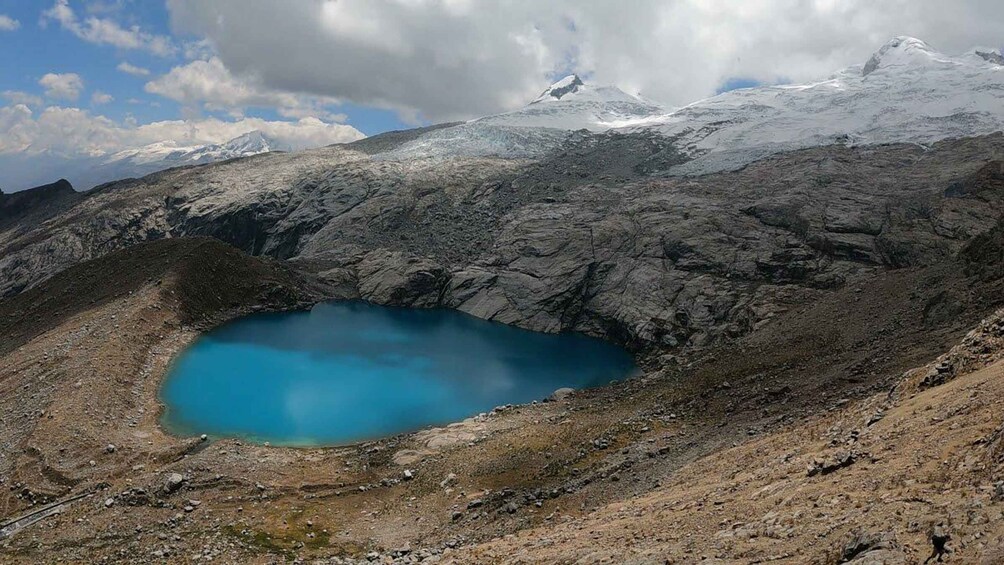 Trekking of the 4 lakes ahuac, mullaca, carhuac, radian 2DAY