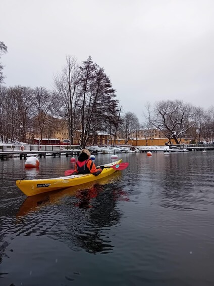 Picture 2 for Activity Stockholm: Winter Kayaking Tour with Optional Sauna Time