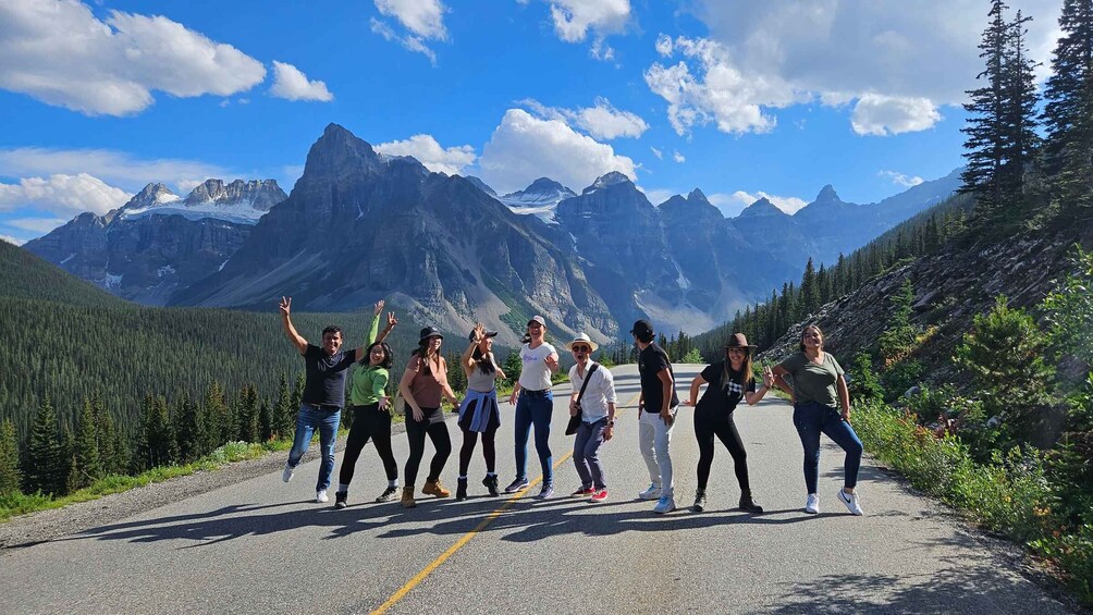 Picture 1 for Activity From Calgary: Banff National Park Day Trip