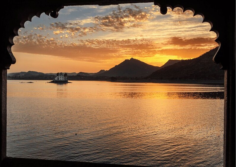 Picture 4 for Activity Guided Night Walking Tour in Udaipur- Guided Walking Tour