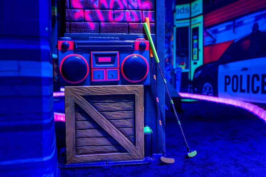 Woop! Glow Golf: Maribor