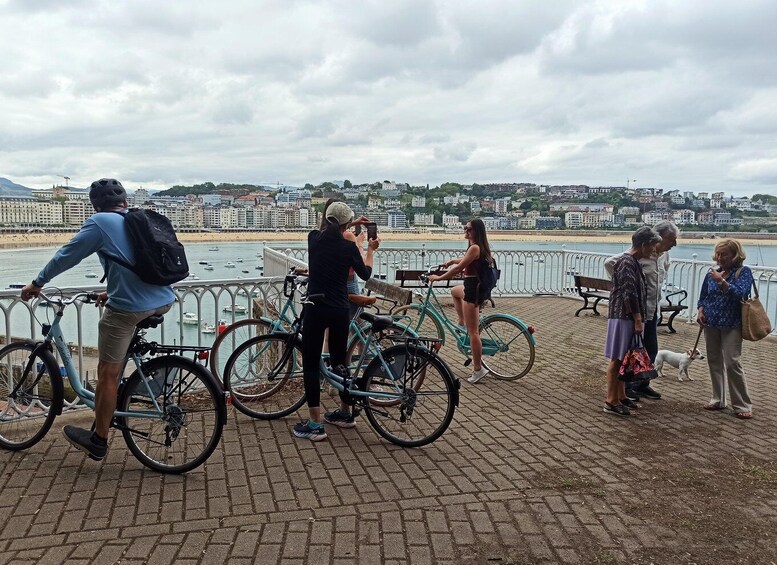 Picture 6 for Activity San Sebastián: Discover San Sebastian on a Bike