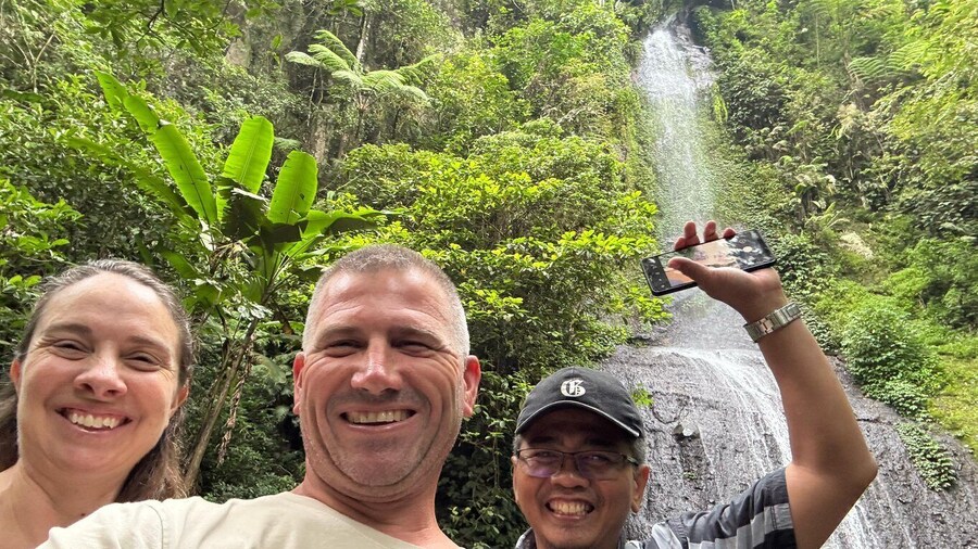 Bogor: Private Car Charter with Professional Driver