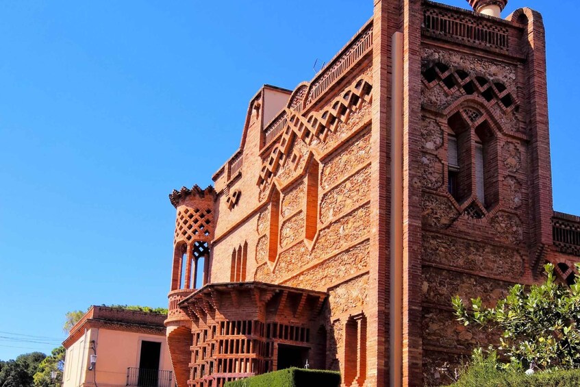 Picture 7 for Activity Highlights Guided visit to the Crypt and the Colonia Güell