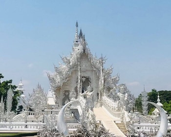 Mystical Chiang Rai & White Temple Day Tour