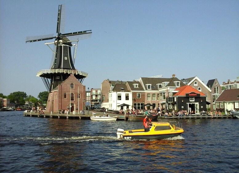 Picture 1 for Activity Haarlem: Windmill 'De Adriaan' Guided Tour