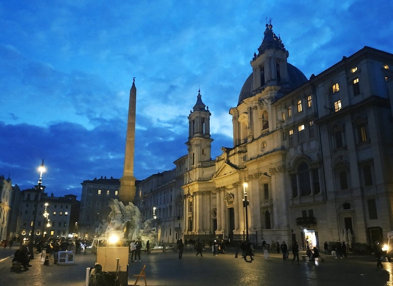 Picture 4 for Activity Rome: Spanish Steps, Trevi, Navona and Pantheon Sunset Tour