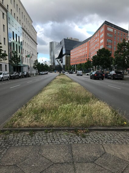 Picture 4 for Activity Berlin: Historic Jewish walking tour through the city center