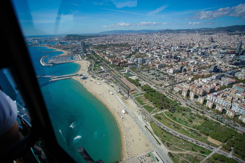 Picture 3 for Activity Barcelona: Scenic Helicopter Flight