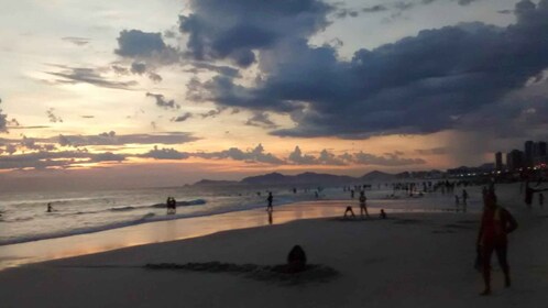 Praia do Abricó (Praia de nudismo), Praia Grumari & Mais.