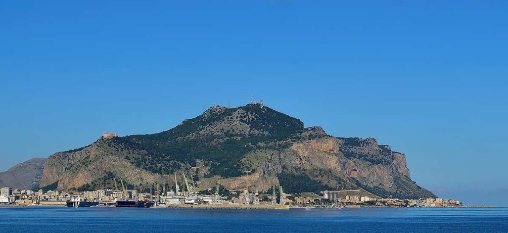 Picture 6 for Activity Palermo: Panoramic Mount Pellegrino Tour in CruiserCar