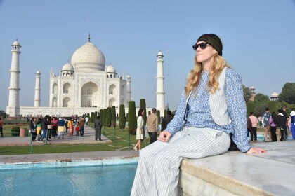 Agra Local Sightseeing with Sunrise or Same Day Experience