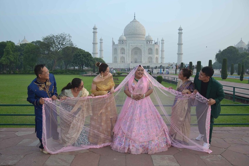 Picture 3 for Activity Agra : Taj Mahal & Mausoleum Tour With Skip-the-Line Entry