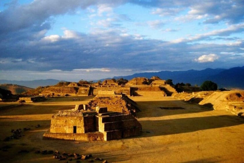 Monte Alban Walking Tour