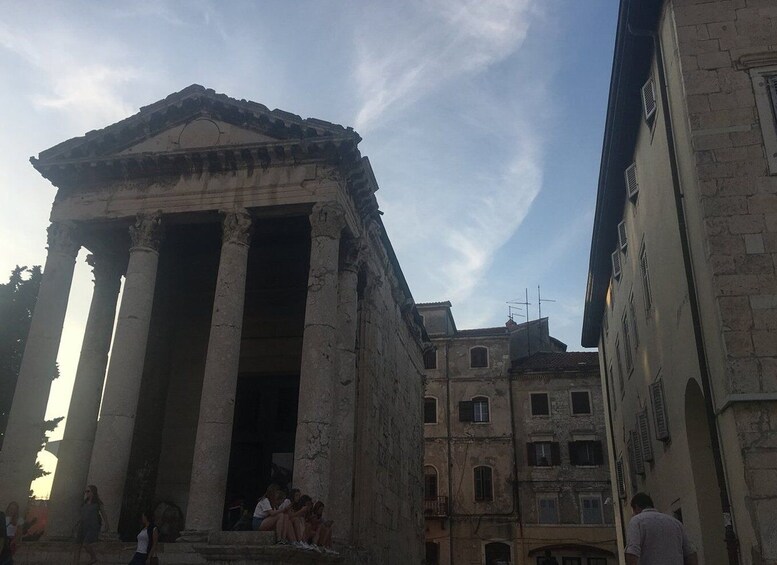 Picture 2 for Activity Pula Essentials Walking Tour