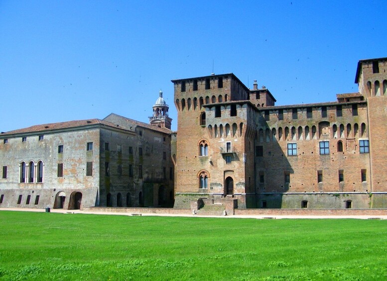 Picture 10 for Activity Mantua: Town Highlights and Monuments Walking Tour