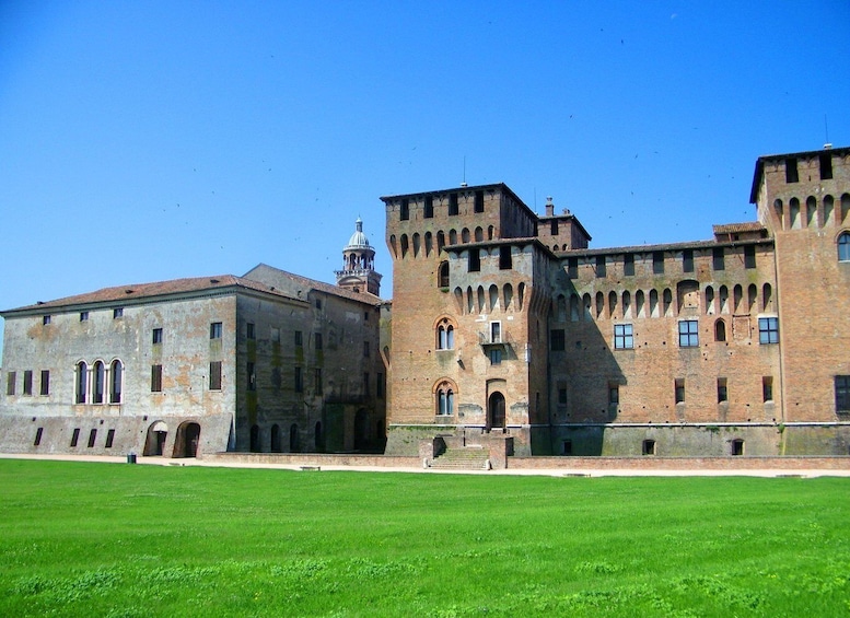 Picture 10 for Activity Mantua: Town Highlights and Monuments Walking Tour