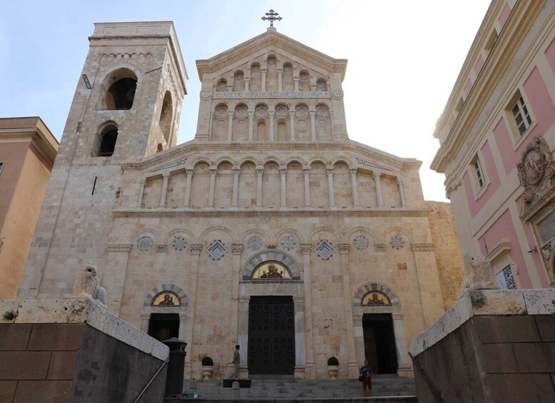 Picture 3 for Activity Cagliari: walking tour through the alleys of Castello