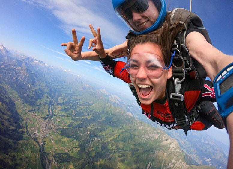 Picture 5 for Activity Interlaken: Airplane Skydiving over the Swiss Alps