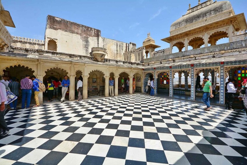Picture 4 for Activity Udaipur: All-Inclusive Guided Udaipur City Private Tour