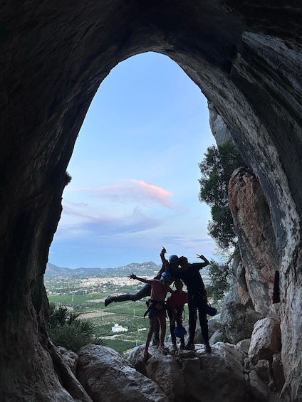 Cova Fosca in Sierra Segaria, Ondara