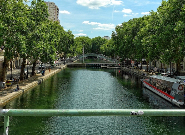 Picture 21 for Activity Paris: Saint Martin Canal Guided Foodie Tour with Tastings