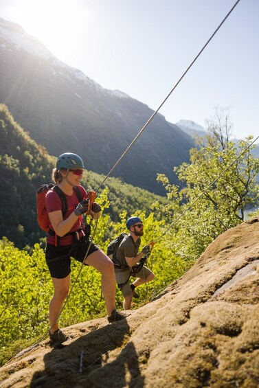 Picture 1 for Activity Geiranger: Rappelling tour with epic view