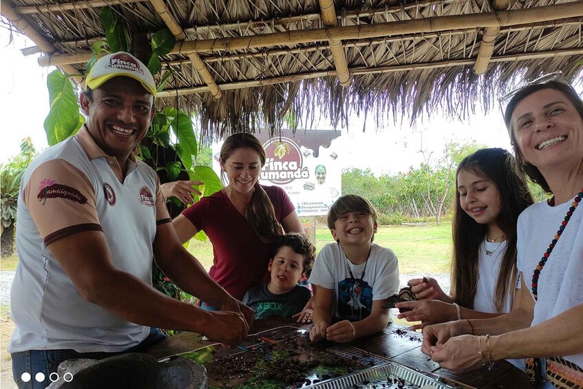 Picture 3 for Activity Guayaquil Cloud forest and cocoa farm tour & Lunch