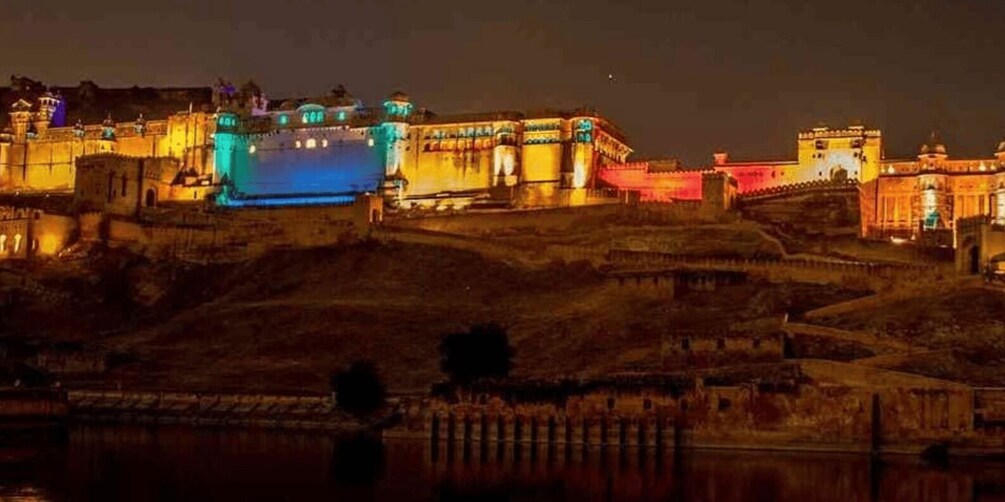 Jaipur: Light & Sound Show with Dinner at Amber Fort